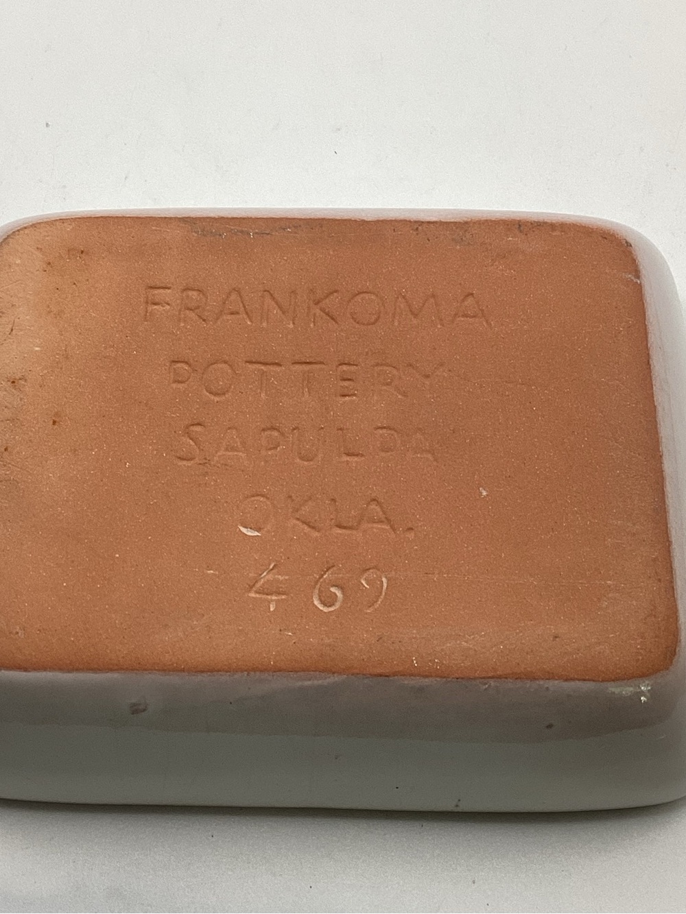 Frankoma Pottery Prairie off-white 469 Ashtray - Picture 4 of 4